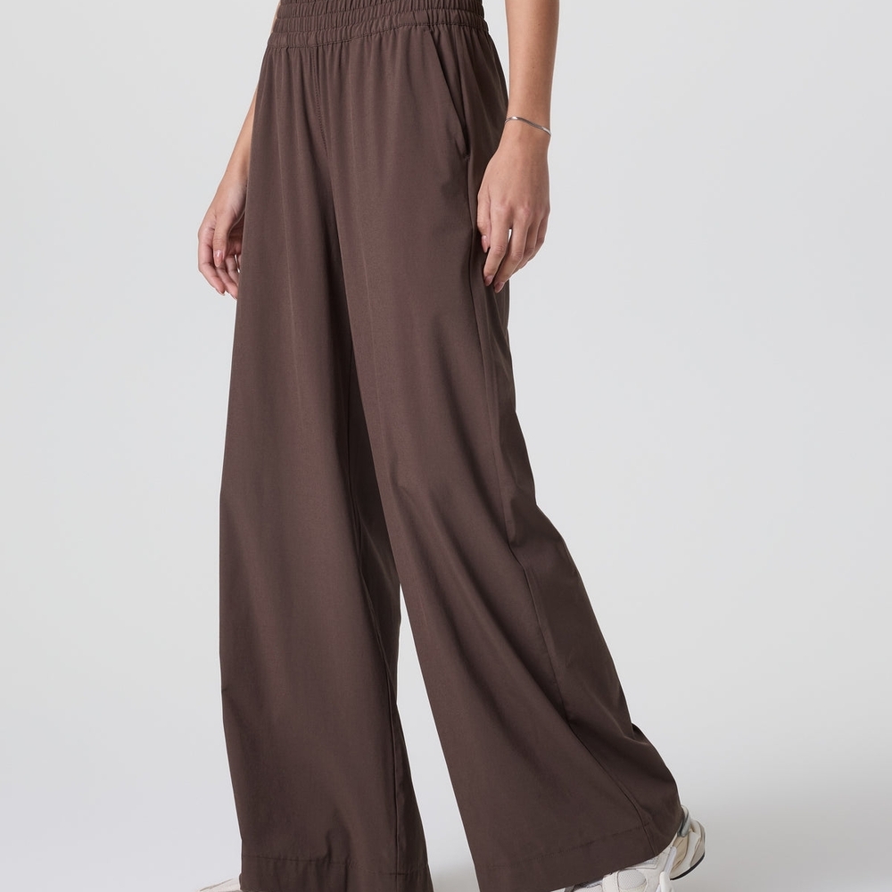 Vuori Villa Wideleg Pants